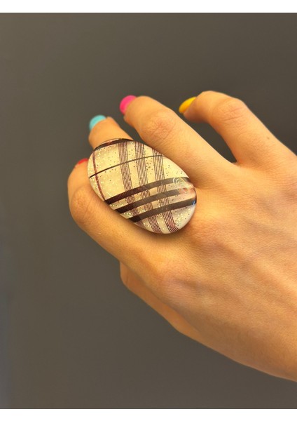 Ekose Desenli Kemik Kadın Yüzük