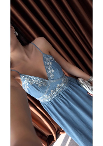 Göğüs Pullu Denim Elbise modelleri