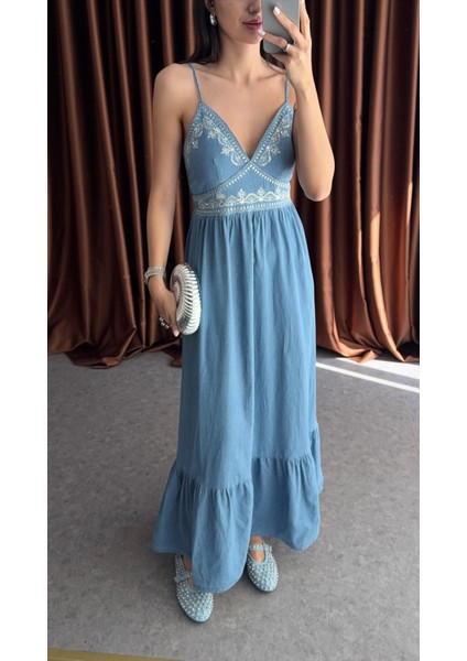 Göğüs Pullu Denim Elbise fırsatları