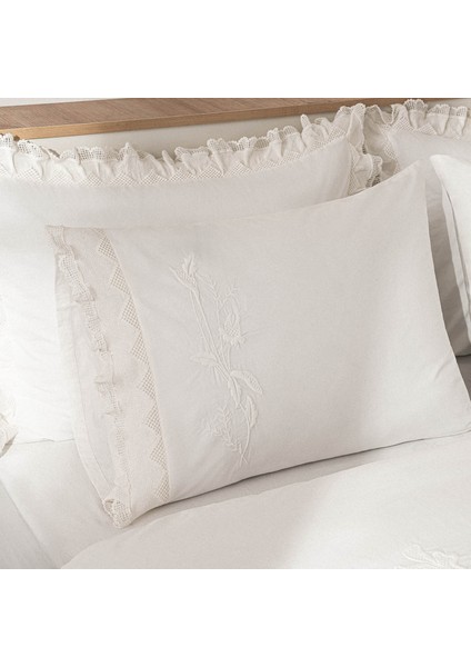 Paye Çift Kişilik Nevresim Takımı %100 Organik Pamuk Percal Nakışlı Dantelli Krem 200X220 cm modelleri