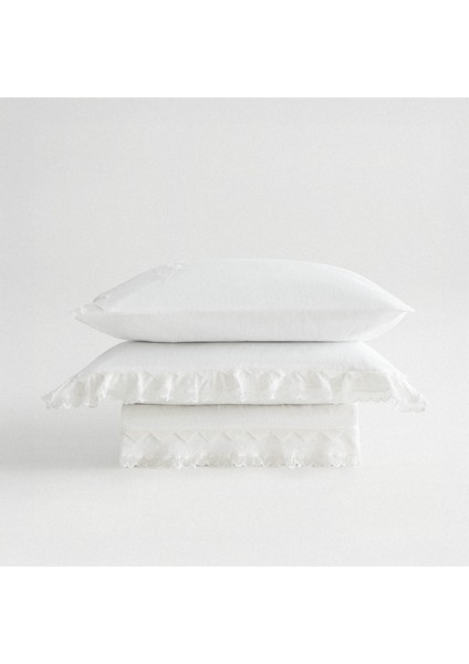 Paye Çift Kişilik Nevresim Takımı %100 Organik Pamuk Percal Nakışlı Dantelli Krem 200X220 cm fırsatları