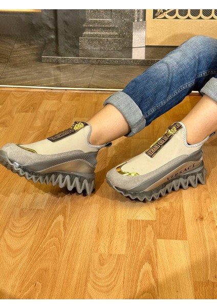 Ayakkabı Kadın Spor Ayakkabı Altın Detaylar Suni Deri Yüksek Kalite Kalın Topuk Rahat ve Günlük fiyatları