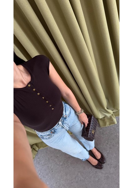 Gold Düğmeli T Kol Basic Acı Kahve Triko modelleri