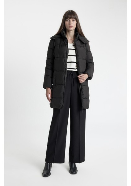 Puffer Şişme Uzun Mont Parka Su Geçirmez Regular Kalıp Çıkarılabilir Kapüşonlu A1315AX24WN fiyatları