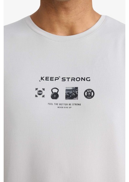 Fit Boxy Fit Hızlı Kuruyan Nefes Alabilen Esnek Kumaş Baskılı Bisiklet Yaka Sporcu Atlet E7517AX25AU