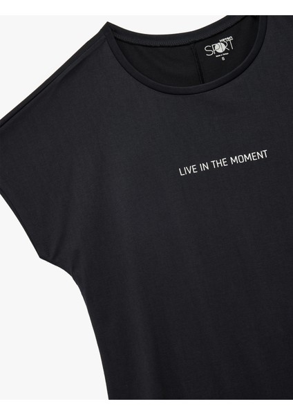 Rahat Kalıp Kısa Kollu Bisiklet Yaka Modal Baskılı Spor Tişört modelleri