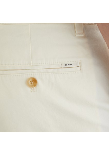 Erkek Krem Slim Fit Şort indirimleri