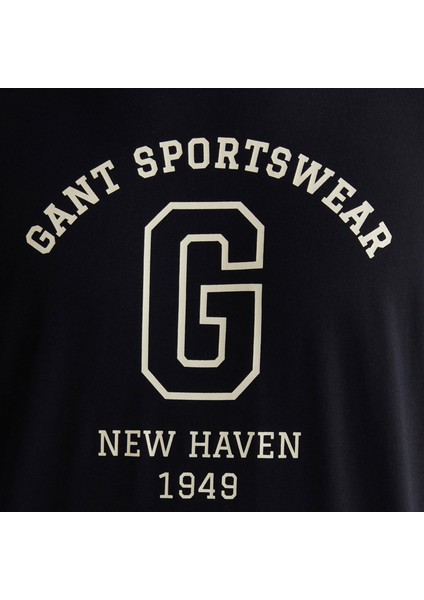 Erkek Siyah Regular Fit Bisiklet Yaka Logolu T-Shirt indirimleri