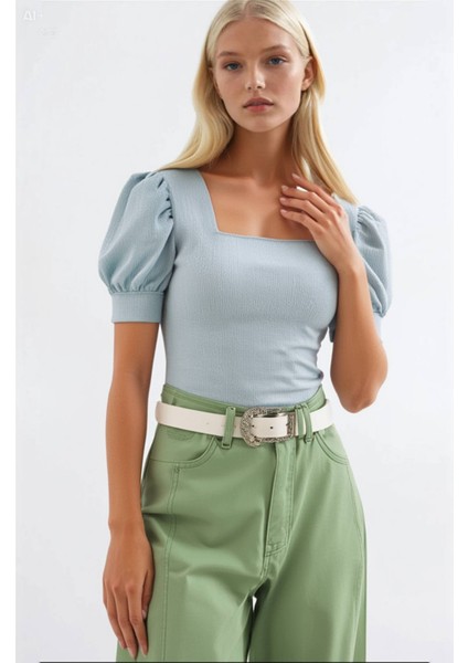 Kadın Açık Mavi Kare Yaka Örme Bluz HZL22W-BD104091 fiyatları