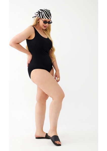 Kadın Siyah Büyük Beden Düz Tek Parça Mayo