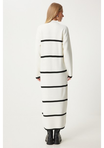 Kalın Çizgili Bol Triko Elbise LDD0066 Ekru Siyah fırsatları