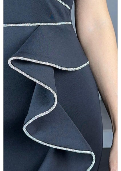 G1268 Taş ve Volan Detaylı Abiye Elbise Siyah modelleri