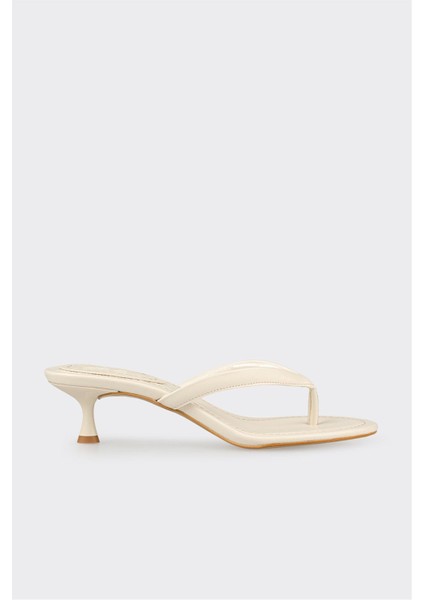 Ekru Kadın Günlük Terlik