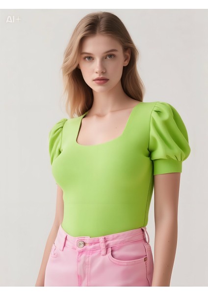 Kadın Fıstık Yeşili Kare Yaka Örme Bluz HZL22W-BD104091 fiyatları