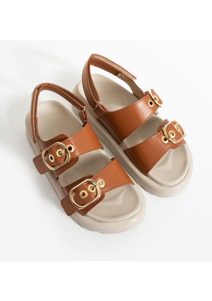 Camelia Çift Toka Detaylı Kadın Sandalet