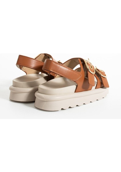 Camelia Çift Toka Detaylı Kadın Sandalet fırsatları