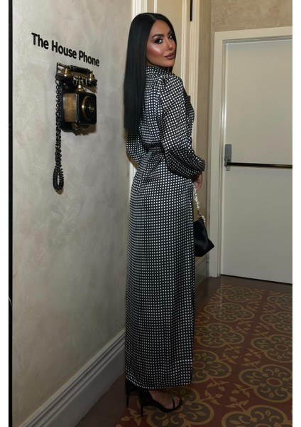 Kadın Siyah Puantiyeli Kruvaze Saten Elbise fırsatları