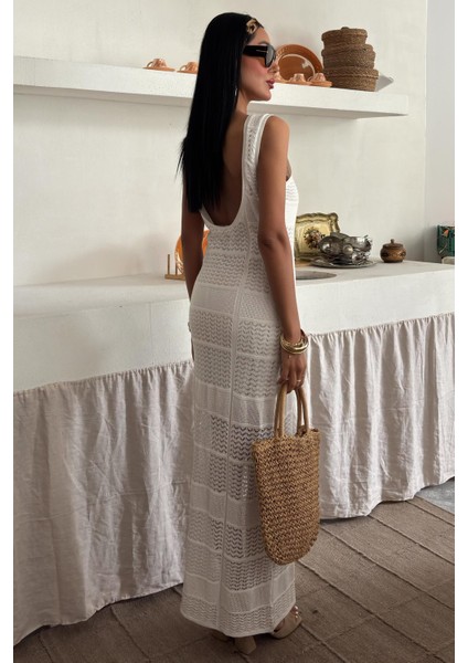 Kadın Ekru Dokuma Ajurlu Kolsuz Uzun Elbise fiyatları