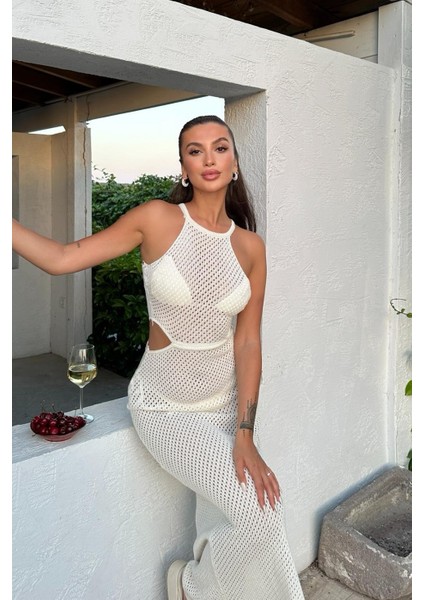 Kadın Ekru Halter Yaka Askılı Uzun Örme Elbise