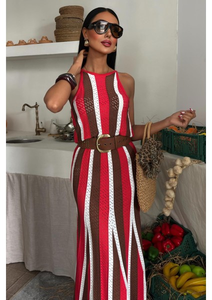 Kadın Narçiçeği Çizgili Uzun Dokuma Kolsuz Elbise fiyatları