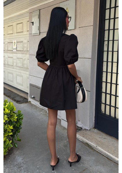 Kadın Siyah Poplin Fiyonk Balon Kollu Kısa Elbise fırsatları