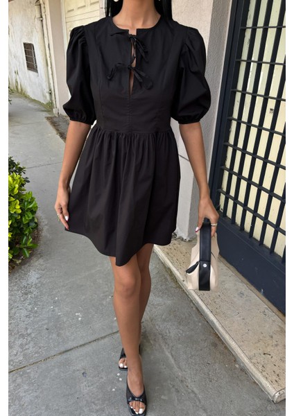 Kadın Siyah Poplin Fiyonk Balon Kollu Kısa Elbise indirimleri