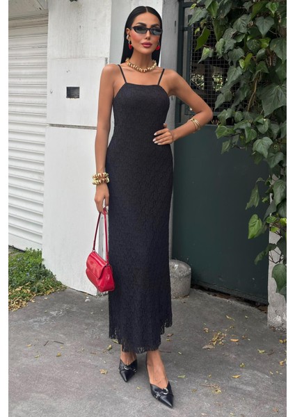 Kadın Siyah Askılı Dantel Maxi Elbise