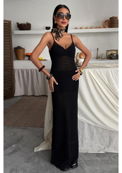 Kadın Siyah Pamuklu Askılı Uzun Elbise indirimleri