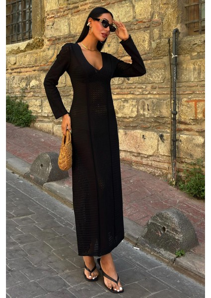 Kadın Siyah Örme Uzun V Yaka Elbise fiyatları