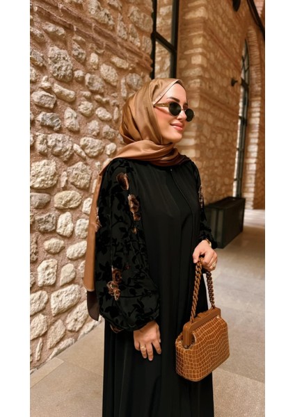 Hüsna Ferace indirimleri