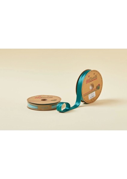 Biye Saten Katlı 088 Zümrüt Yeşili 2 cm 25 Metre %100 Polyester