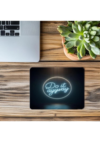 Görünmez Askıdan Sarkan Neon Yazı Mousepad - 19X23 cm 2 mm Dikdörtgen Ithal Baskılı Mouse Pad modelleri