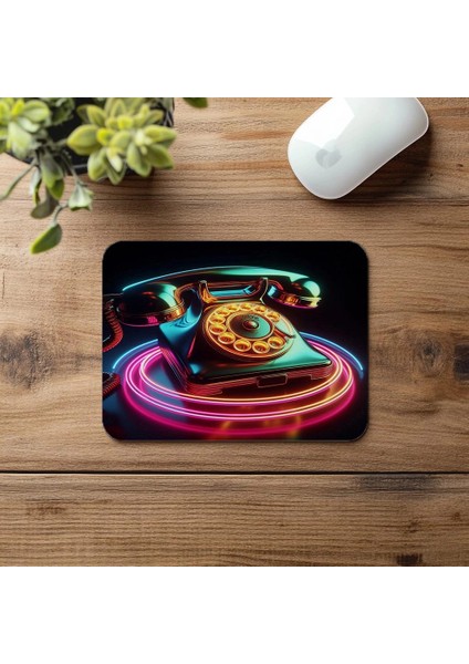 Kablolu Eski Telefon Mouse Pad – Parlak Görünüm - 19X23 cm 2 mm Dikdörtgen Ithal Baskılı Mouse Pad fırsatları