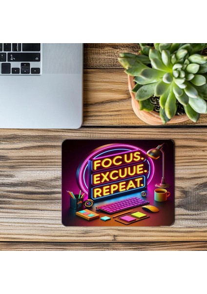 Parlak Desenli Ofis Mousepad – Focus Repeat Sloganlı - 19X23 cm 2 mm Dikdörtgen Ithal Baskılı Mouse Pad modelleri