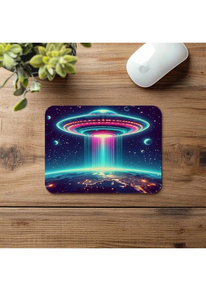 Sci-Fi Tarzı Işıklı Ufo Mousepad - 19X23 cm 2 mm Dikdörtgen Ithal Baskılı Mouse Pad fırsatları