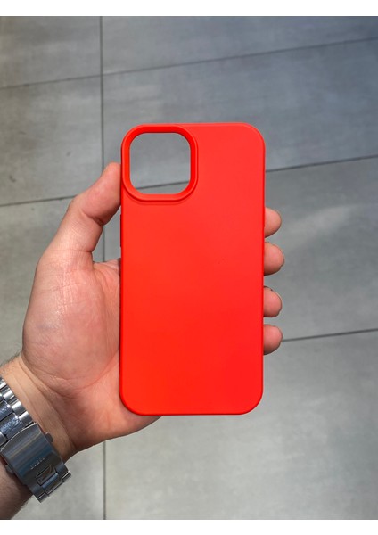 Apple iPhone 15 Uyumlu Darbe Emici Koruyucu Şık Silikon Kılıf