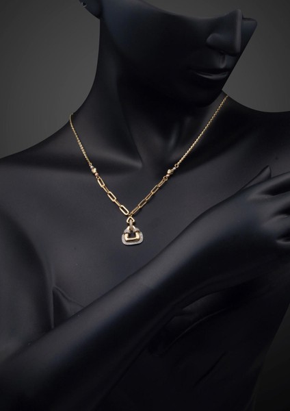 Valentino 14 Ayar Altın Ataç Zincir Kolye fırsatları