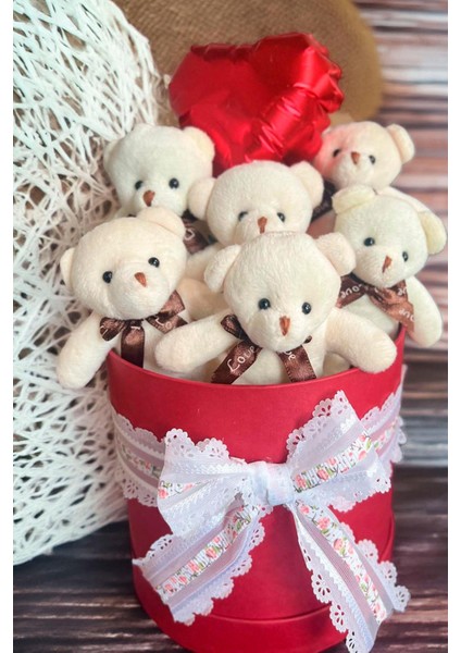 Premium Silindir Hediye Kutusunda, Kalpli Balonlu 6’lı Beyaz Ayıcık Buketi indirimleri