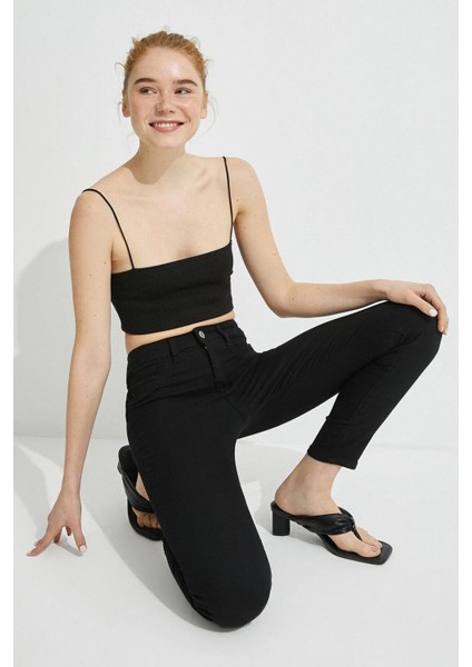 Kadın Siyah Dar Paça Skinny Pantolon