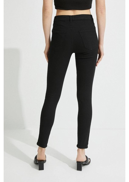 Kadın Siyah Dar Paça Skinny Pantolon fırsatları