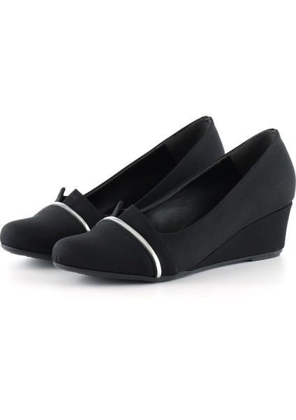 Colel Siyah Krep Metal Detaylı Yuvarlak Burun Dolgu Topuklu Günlük Ayakkabı modelleri