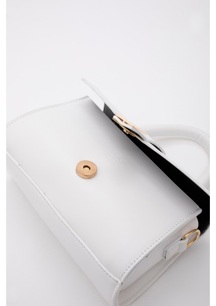 Beyaz Shk109 Deri Çıtçıtlı Ayarlanabilir Askılı Kadın El, Kol Ve Omuz Çantası U:11 E:19 G:7 Cm