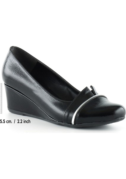 Colel Siyah Rugan Metal Detaylı Yuvarlak Burun Dolgu Topuklu Günlük Ayakkabı fiyatları