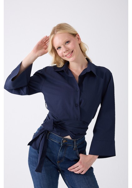 Kadın Lacivert Ispanyol Kol Bağlamalı Beli Kuşaklı Gömlek fırsatları