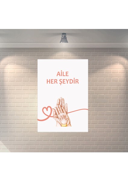 Aile Her Şeydir Eller Dekoratif Ahşap Poster