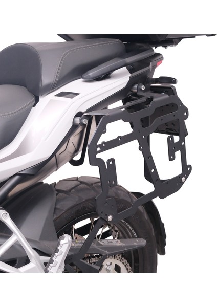 Benelli Trk 502 / 502X 2018-2023 Uyumlu Yan Çanta Demiri Siyah modelleri