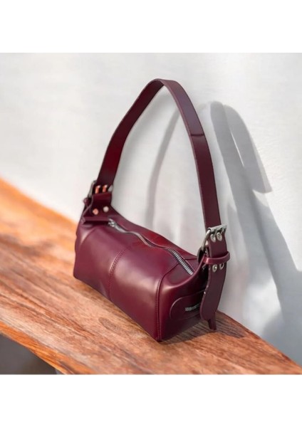 Rugan Silindir Bordo El ve Omuz Çanta fırsatları