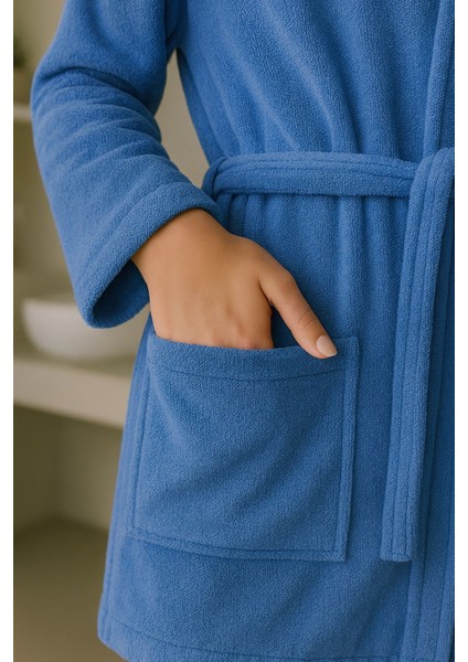 Nevin Modeli Bornoz Takımı – %100 Pamuk Bornoz ve 50X90 Yüz Havlusu