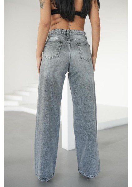 Kadın Gri Relaxed Fit Yüksek Bel Jeans