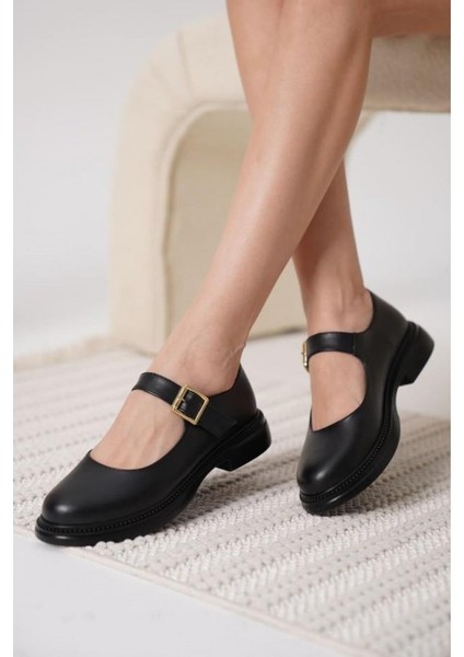 Siyah Tokalı Kadın Günlük Ayakkabı fiyatları